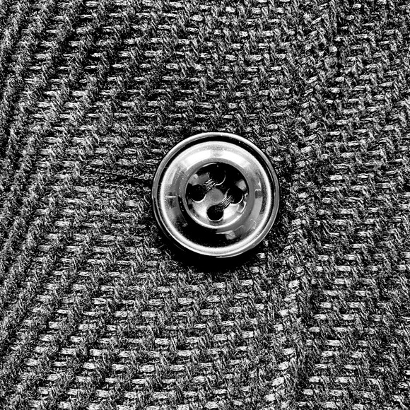 Lady Dutch Outerwear - Picture 6 of 8